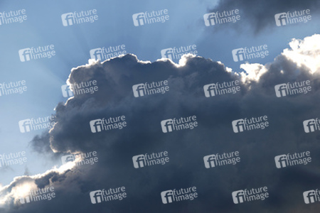 Wolke mit Lichtkranz