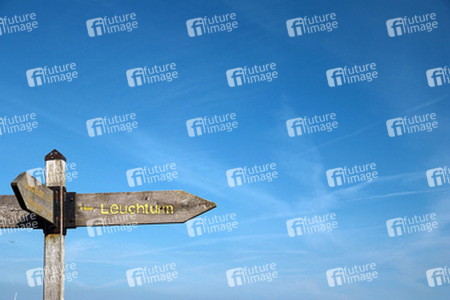 Wegweiser zum Leuchtturm