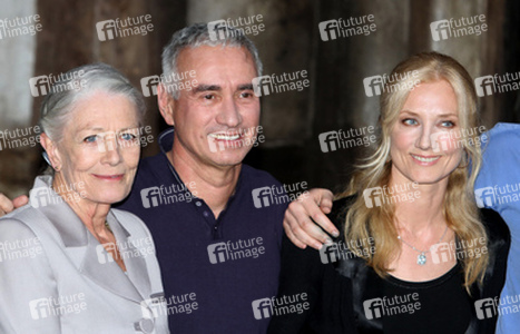 Vanessa Redgrave, Roland Emmerich, Joely Richardson