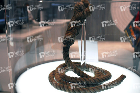 Le Chiffres Knotenpeitsche