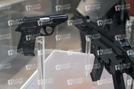 Walther PPK, Heckler & Koch UMP