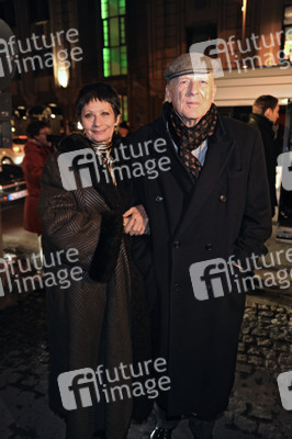 Emöke Pöstenyi , Wolfgang Kohlhaase