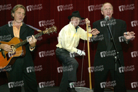 Casey Biggs, Richard Herd, Vaughn Armstrong