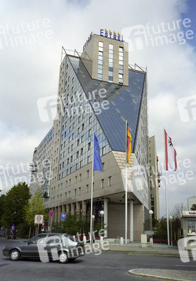 Estrel Hotel