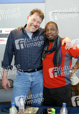 Jonathan Frakes, LeVar Burton