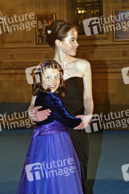 Georgie Henley, Anna Popplewell