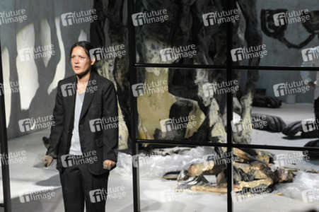 Natali Seelig, Olivia Gräser