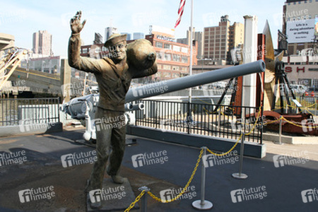 Matrosen Statue