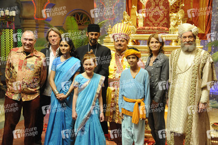 Knister, Harald Sicheritz, Tanay Chheda, Alina Freund, Pegah Ferydoni, Jürgen Tarrach, Ercan Durmaz, Anja Kling, Michael Mendl