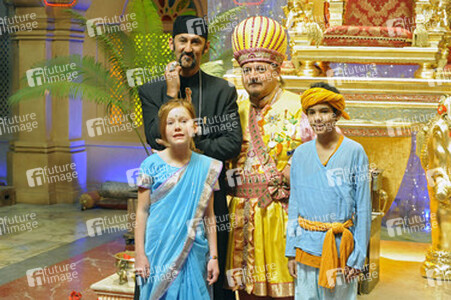 Alina Freund, Tanay Chheda, Ercan Durmaz, Jürgen Tarrach