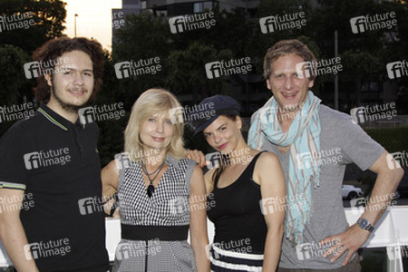 Sabine Postel mit Sohn Moritz, Camilla Renschke, Kai Lentrodt