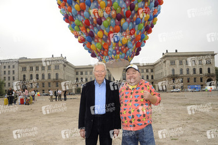 Karlheinz Böhm, Dirk Bach