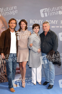 Guillaume Delorme, Jessica Schwarz, Maresa Hörbiger, Heinz Hoenig