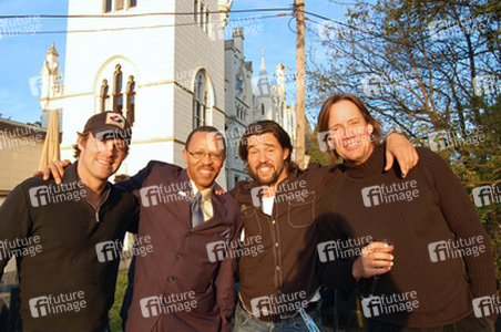 Michael Shanks, Marc B. Lee, Steve Bacic, Kevin Sorbo