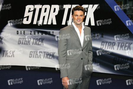 Karl Urban