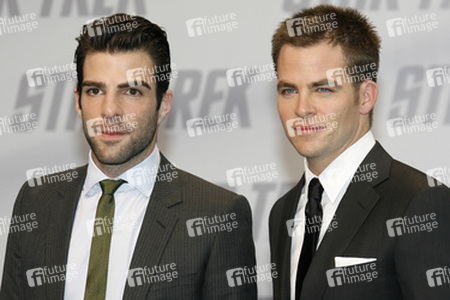 Zachary Quinto, Chris Pine