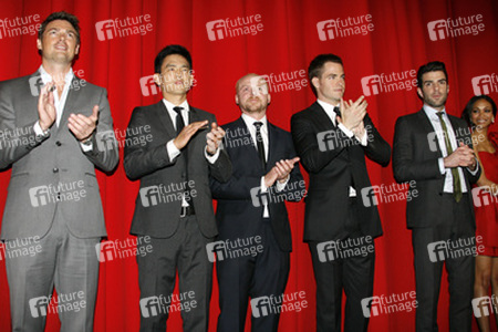 Karl Urban, John Cho, Simon Pegg, Chris Pine, Zachary Quinto, Zoe Saldana