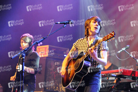 Tegan and Sara