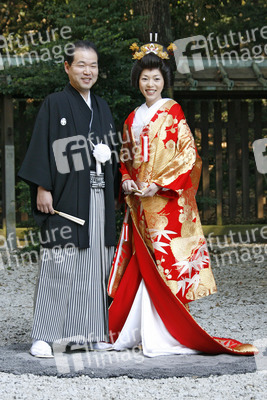 Shinto Hochzeitsgesellschaft am Meiji-Schrein