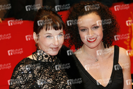 Meret Becker, Maria Schrader