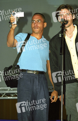 Richard Biggs, Jason Carter