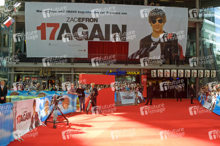 Zac Efron Plakat am CineStar