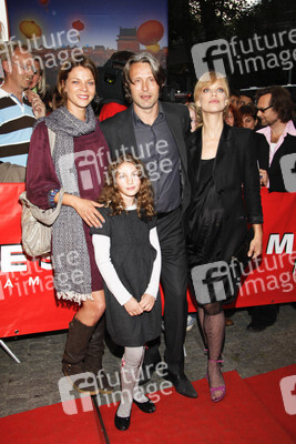 Jessica Schwarz, Valeria Eisenbart, Mads Mikkelsen, Heike Makatsch