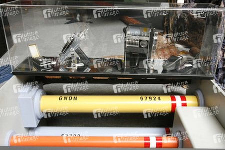 Kommunikator, Phaser, Tricorder