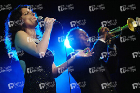 Roberta Gambarini, Roy Hargrove