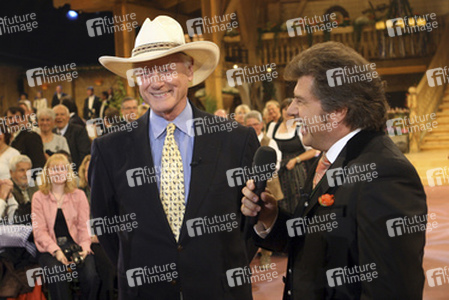 Larry Hagman, Andy Borg