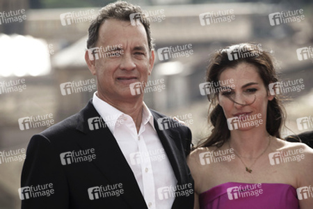 Tom Hanks, Ayelet Zurer