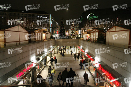 Weihnachtsmarkt auf dem Ernst-August-Platz