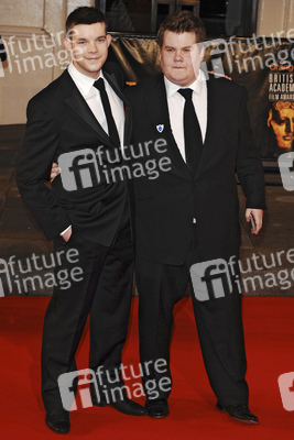 Russell Tovvey, James Corden