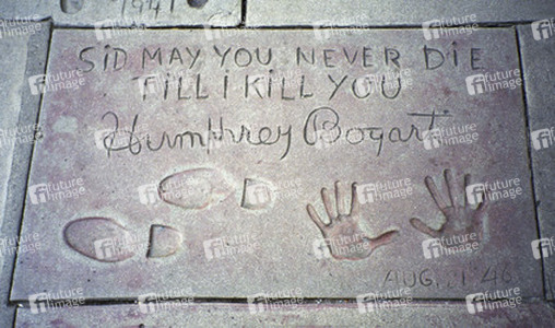 Humphrey Bogart's Signatur in Beton vor dem Grauman's Chinese Theater