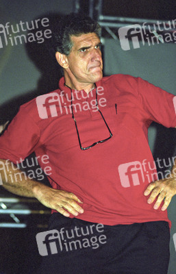 Andreas Katsulas
