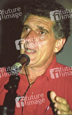 Andreas Katsulas