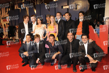 Christian Ulmen, Justus von Dohnanyi, Jana Pallaske, Til Schweiger, Inez Björg David, Wotan Wilke Möhring, Quirin Berg, Liane Forestieri, Florian David Fitz, Maxim Mehmet, Max Wiedemann, Bastian Pastewka