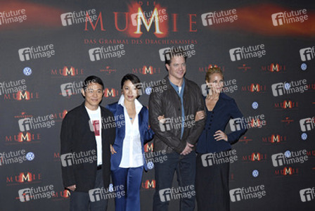 Jet Li, Michelle Yeoh, Brendan Fraser, Maria Bello