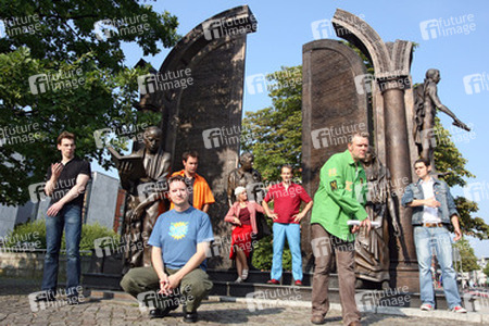 Peter Düker, Nico Walser, Kersten Flenter, Cannelle, Thommi Baake, Wolfgang Grieger, Mirco Buchwitz