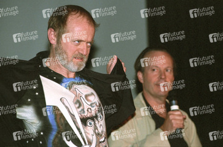 Robert O'Reilly, Dwight Schultz