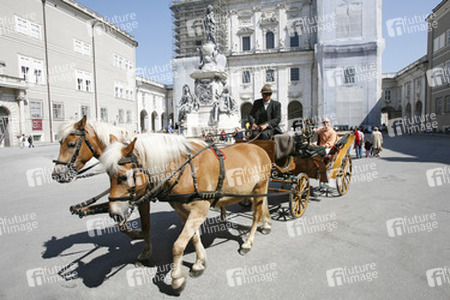 Mariensäule und Fiaker