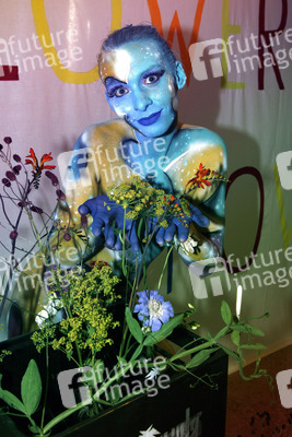 Universum in Rüstung / Armored Universe