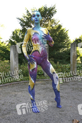 Universum in Rüstung / Armored Universe