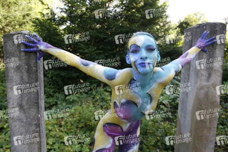 Universum in Rüstung / Armored Universe