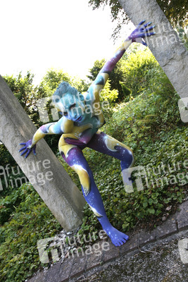 Universum in Rüstung / Armored Universe