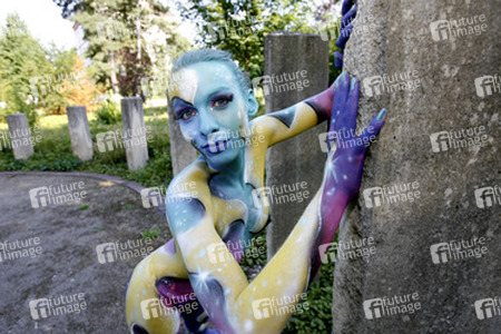 Universum in Rüstung / Armored Universe