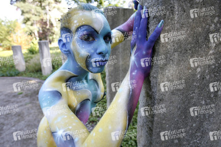 Universum in Rüstung / Armored Universe