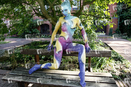 Universum in Rüstung / Armored Universe