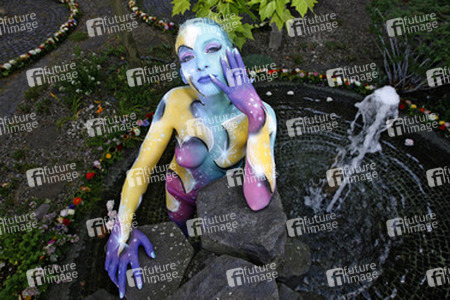 Universum in Rüstung / Armored Universe