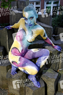 Universum in Rüstung / Armored Universe